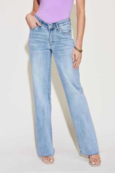 BELLA Straight Jeans